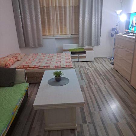 Apartment Capital Town Vk 14 Novi Sad Exterior foto